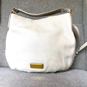 Marc Jacobs New Q Hillier Hobo Like New!